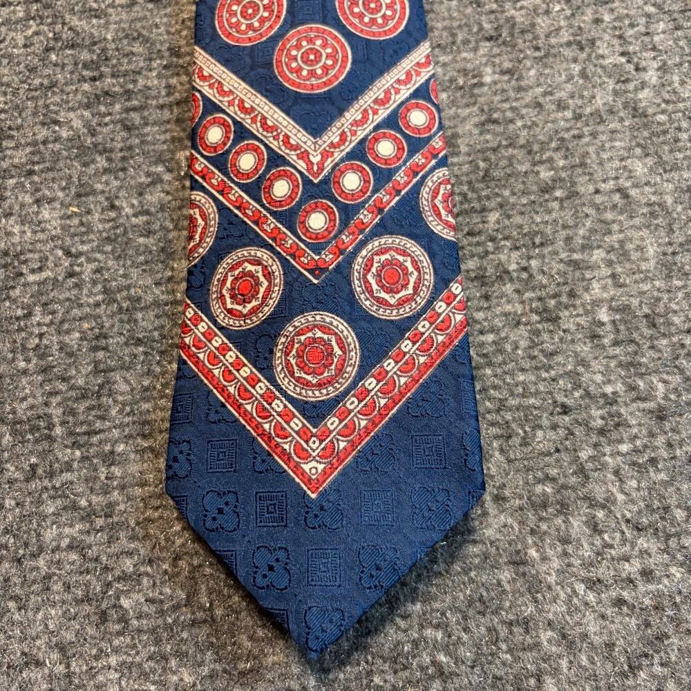 Vintage Oleg Cassini Gimbels Neck Tie Navy Blue Red Geometric Retro Mens